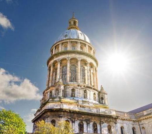 "L'imprevue", standing au pied de Notre-Dame