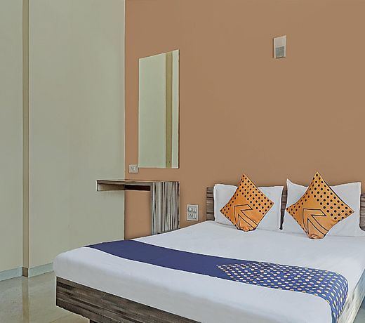 SPOT ON 75444 Hotel Kinara Lodging & Boarding