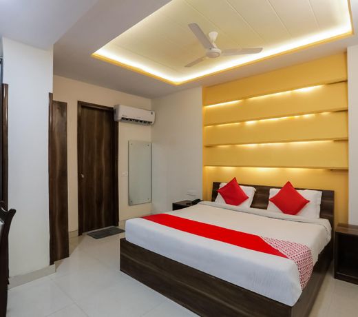 OYO 75386 Abhi Residency