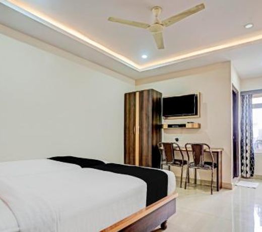 CAPITAL O75502 Hotel Asian International