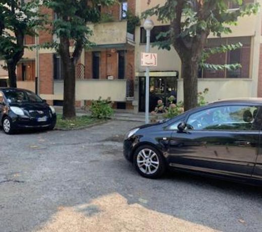 B&B SANDONATO POLICLINICO BBKING