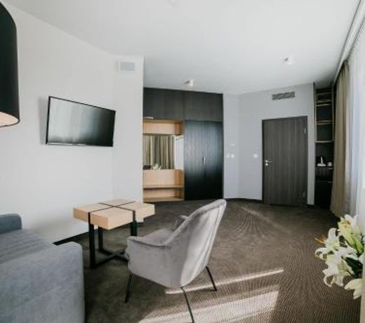 V Hotel Warsaw