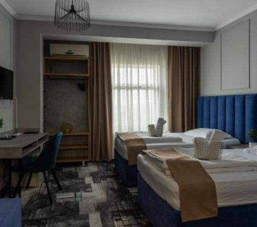 Hotel PASO