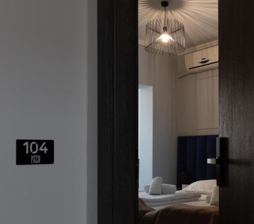 Hotel PASO