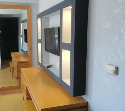 Ünaten otel