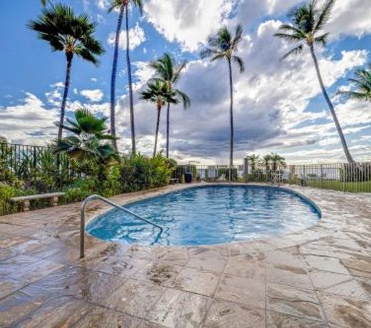 Kamaole Nalu #602 by Ali'i Resorts