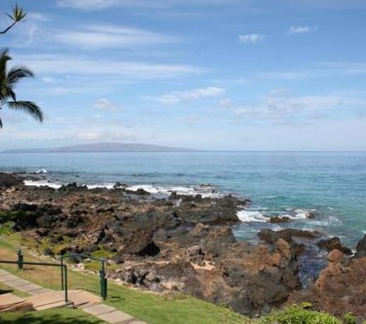 Kihei Surfside #311 by Ali'i Resorts