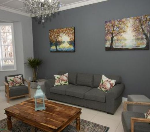 Dawson Manor Guest House