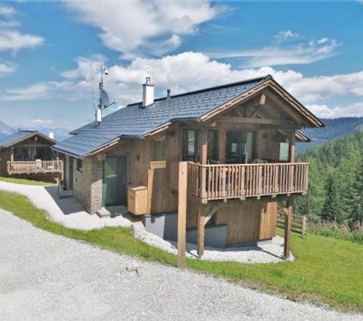 Almresort Sommerschnee
