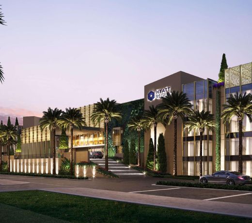 Hyatt Regency Cairo West