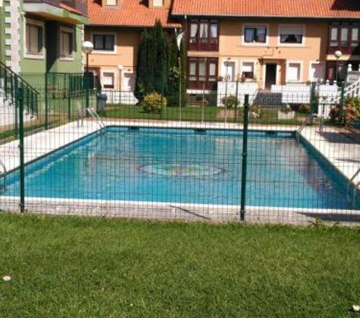 APARTAMENTO CON PISCINA
