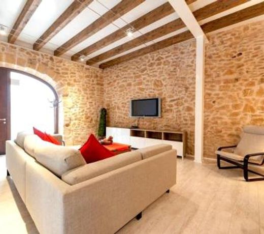 Casa Sa Pedra, en el centro histÃ³rico de Alcudia