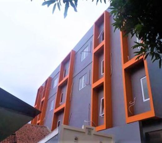 Giant Kost