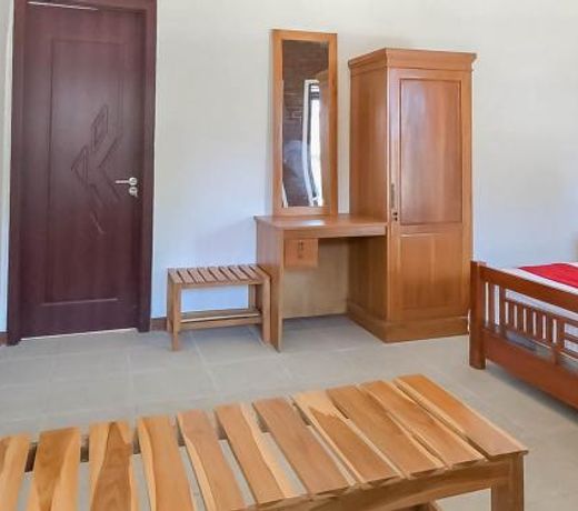 RedDoorz Resort near Darajat Garut