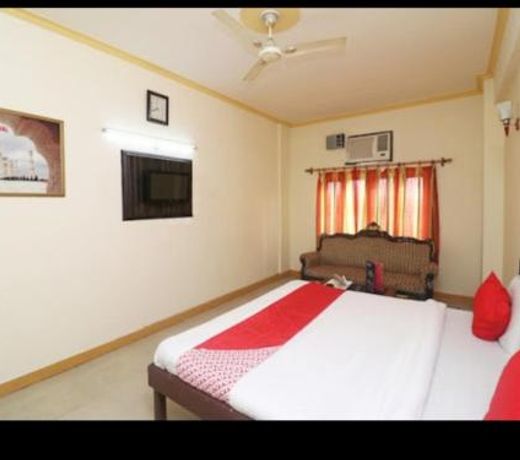 Hotel Vaibhav Palace