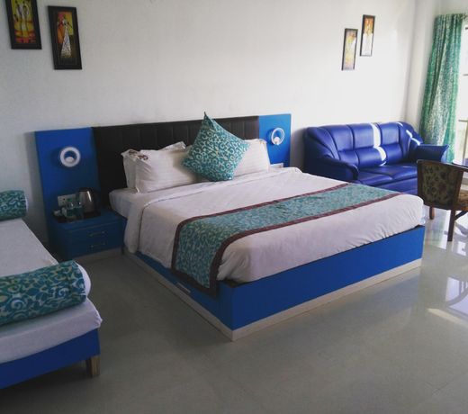 AGS HOLIDAY RESORTS