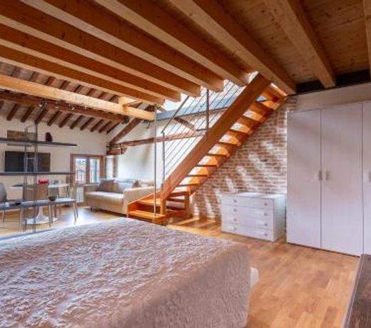 Loft Mirano Tre (Alloggi alla Campana)