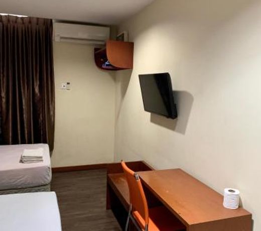 New Grand Hotel