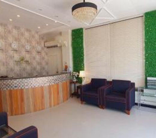 Park View Hotel Gulberg