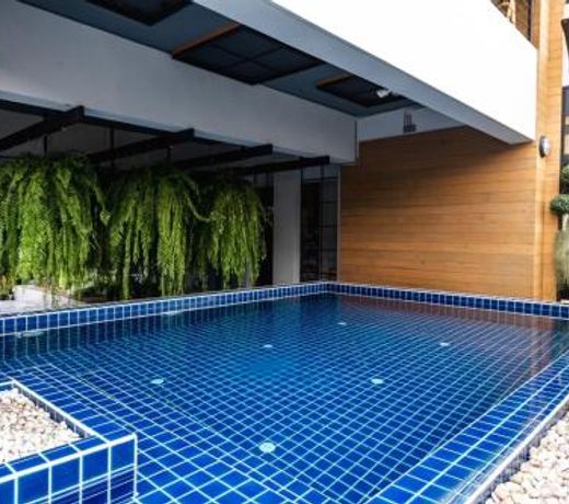 Before Sunset Boutique Hotel