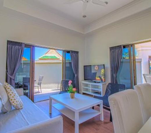 VIEW TALAY VILLAs POOL C