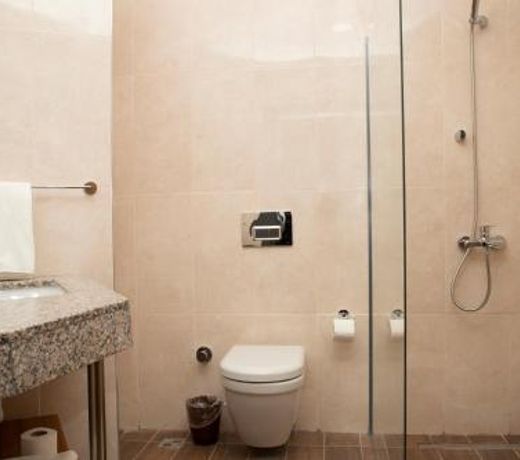 BUSINESS EXPRESS HOTEL