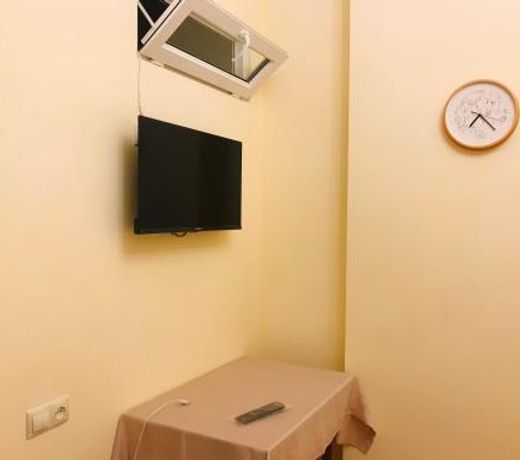 Arm Hotel