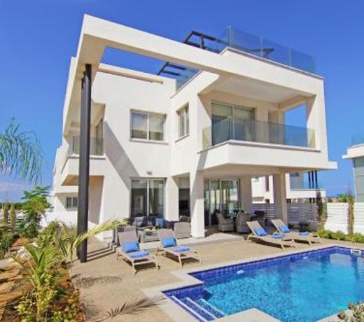 Villa Nova