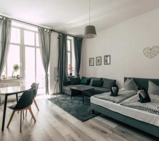 Luga Homes - Gewandhaus