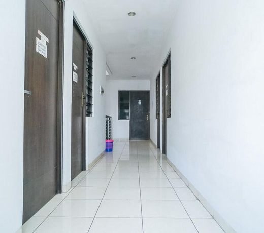 KoolKost Syariah near Mall Kelapa Gading (Minimum Stay 6 Nights)