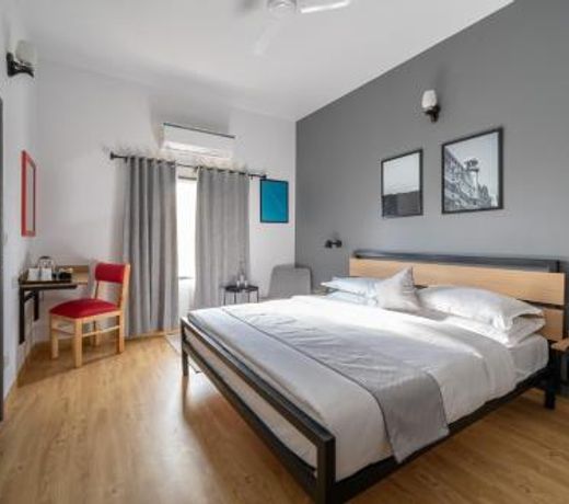 Loft 24, Mansarovar