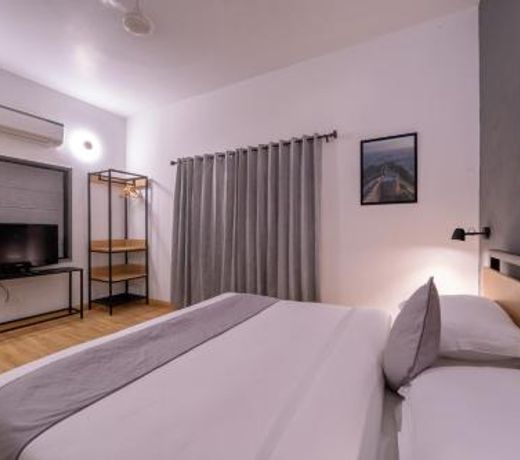 Loft 24, Mansarovar