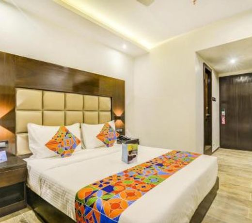 HOTEL OCEAN BLUE