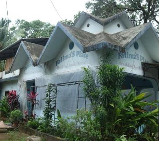 FATIMA'S PLACE