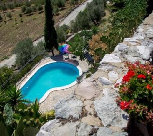 Sicilian White Horse Guesthouse