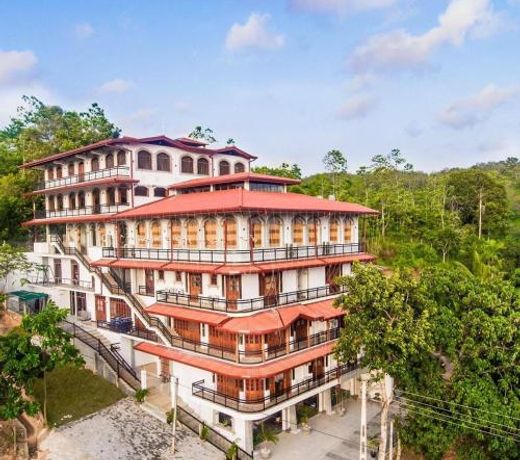 GRAND HIGHWAY RESORT