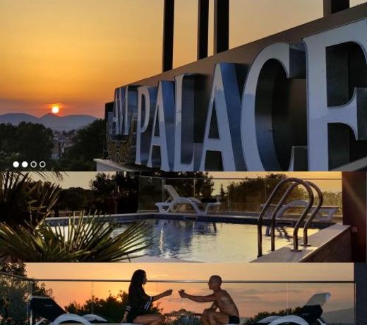 AM Palace