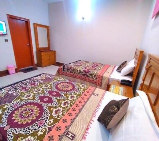 Royal Karachi Guest House