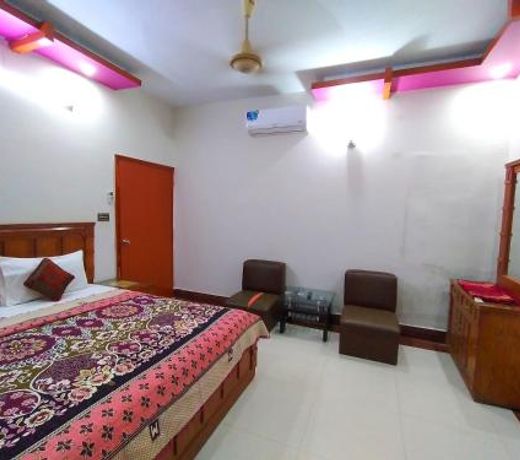 Royal Karachi Guest House