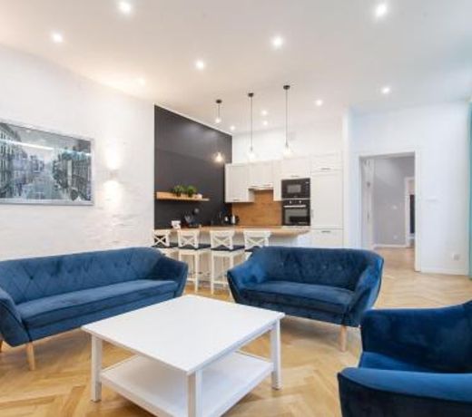 Victoria Apartment