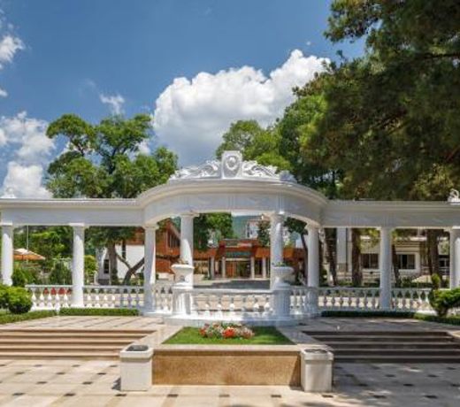 Primorie Grand Resort Hotel 4*