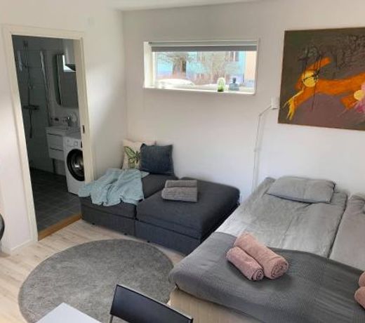 Toppmodernt litet hus nÃ¤ra Kalmar slott och havet