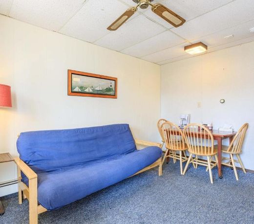 Ocean House Hotel & Motel