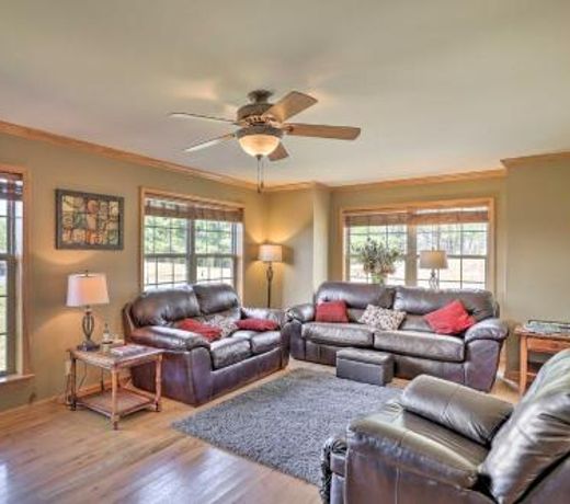 Spacious Mountain-View Manor with Easy River Access