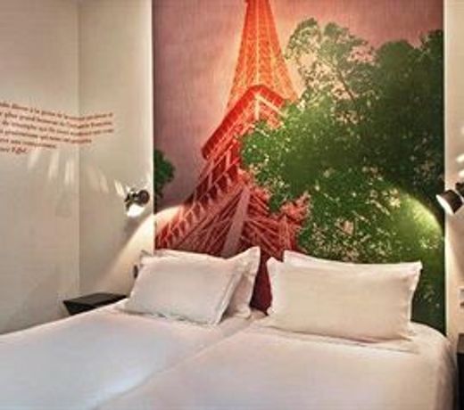 Hotel Alpha Paris Eiffel by Patrick Hayat