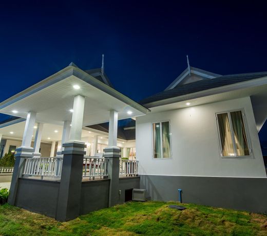 Baan Hua Hin Suk Jung