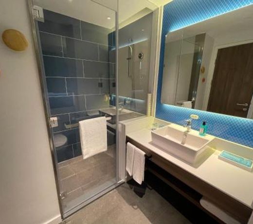 Holiday Inn Express Zhuhai Gongbei, an IHG Hotel