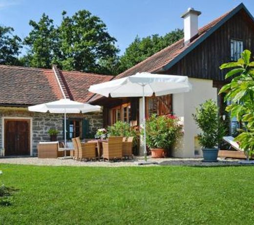 Landhaus Austria, Fehring