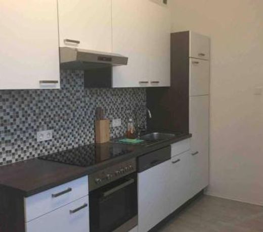 HAUS mit 3 Schlafzimmer und Garten