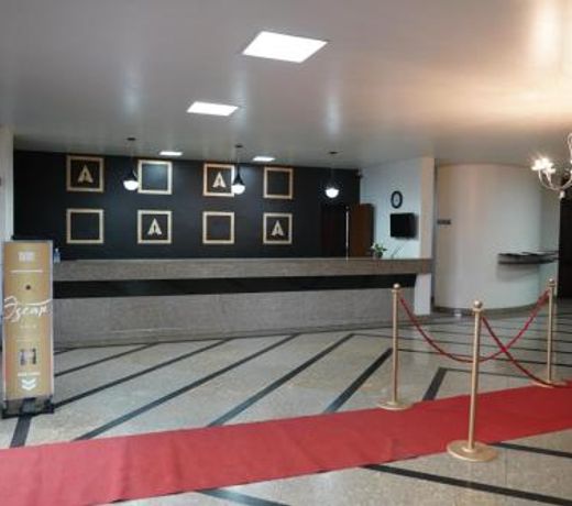 HOTEL OSCAR GOLD